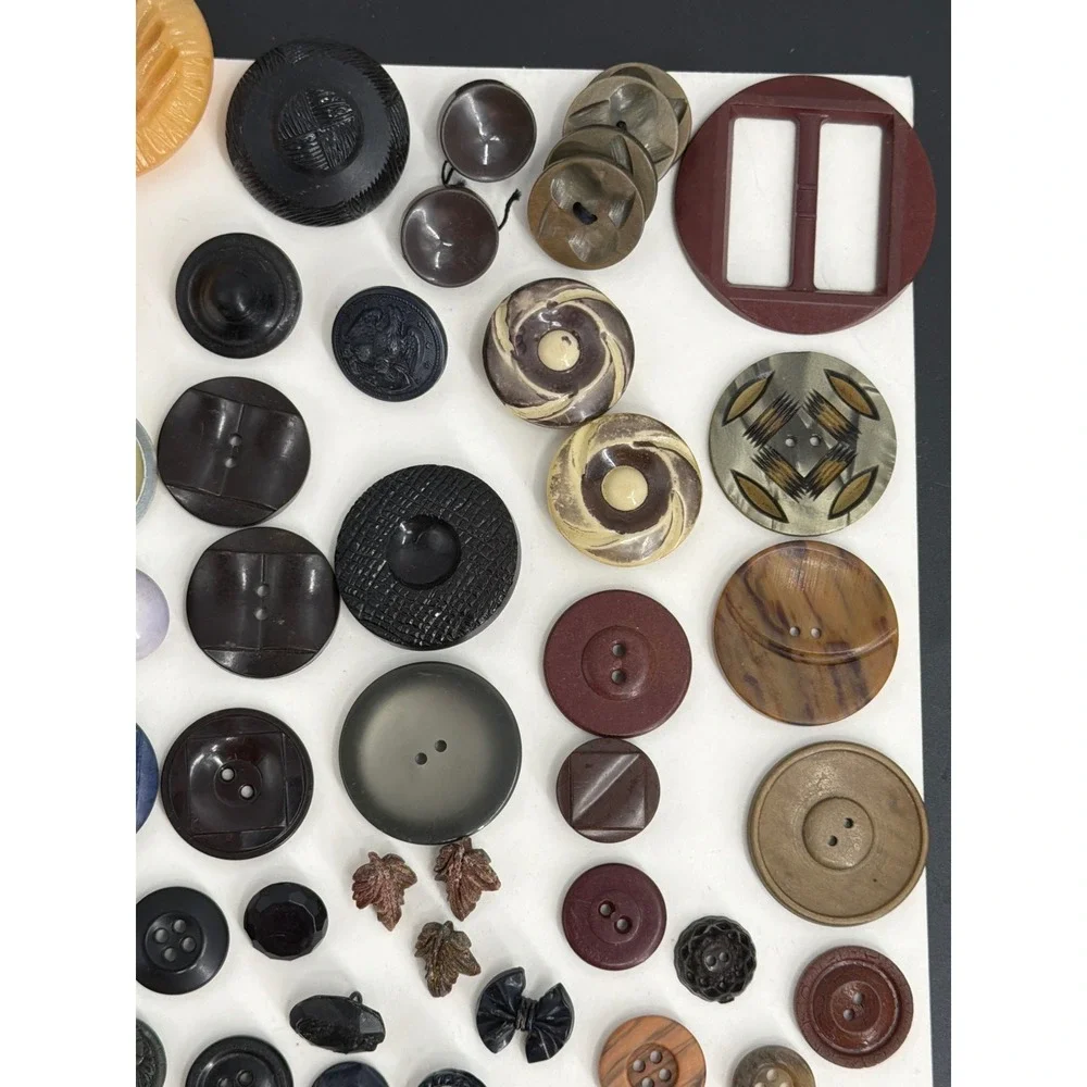 Vtg 79 Button‎ Lot Bakelite Celluloid Art Deco Mixed Media Crafting Collection